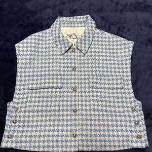 ZARA Blue and White Textured Weave Houndstooth Vest with Buttons